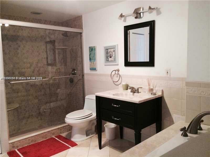 OCEANVIEW BUILDING B COND - Residential
