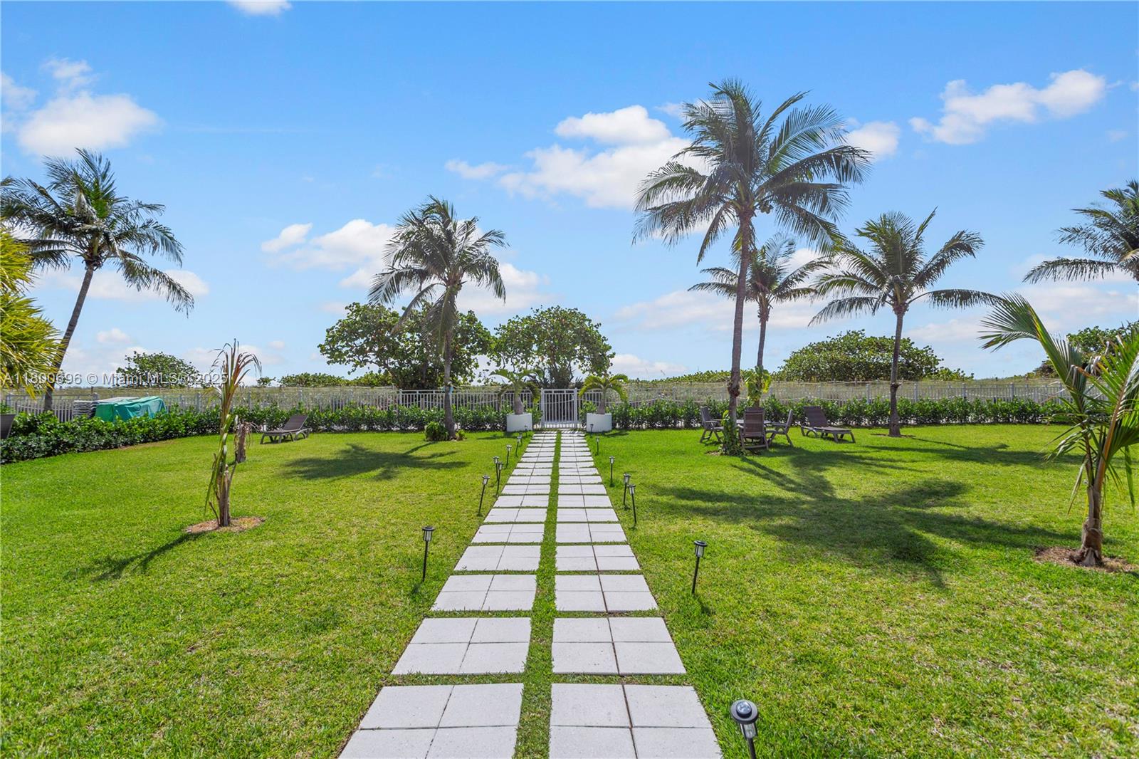 9500 OCEANS CONDO - Residential