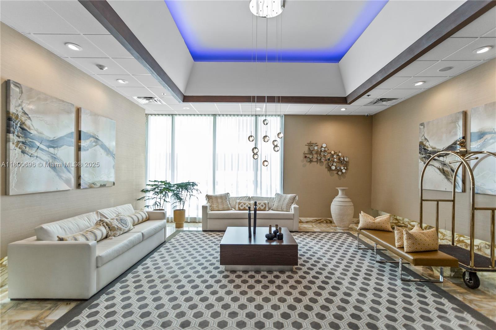 9500 OCEANS CONDO - Residential
