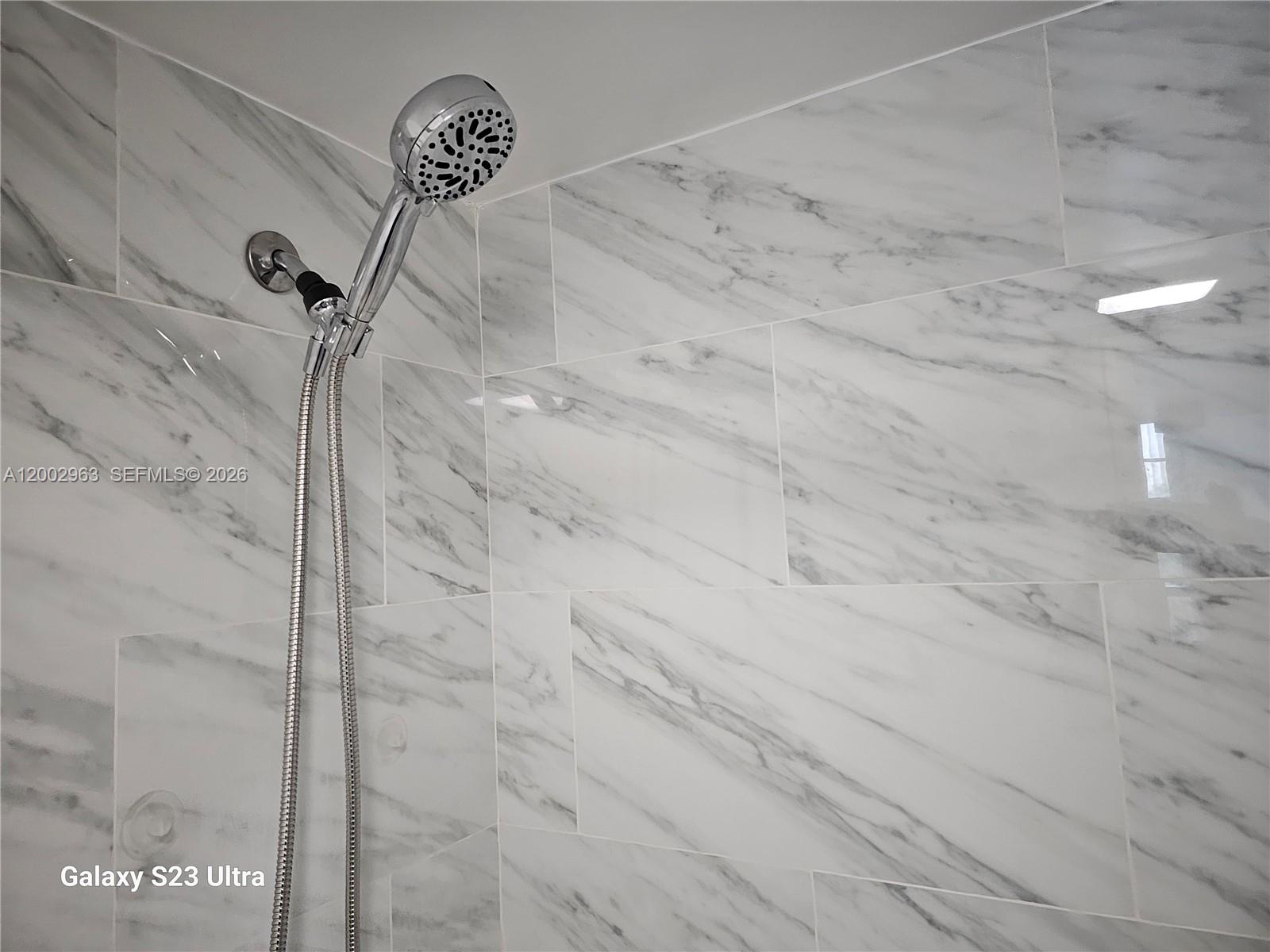 BISCAYA IV CONDO - Residential Lease