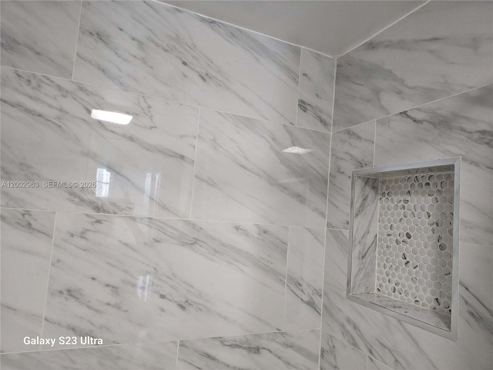 BISCAYA IV CONDO - Residential Lease