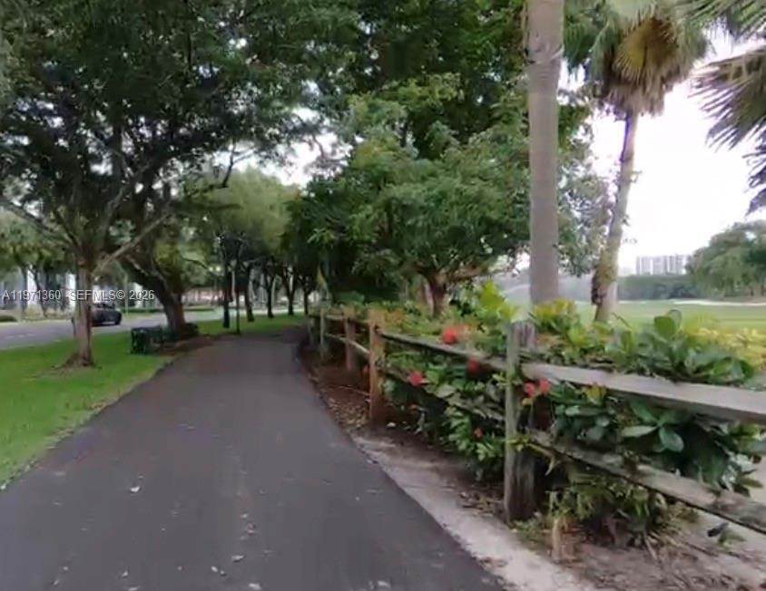 BRAVURA II CONDO - Residential