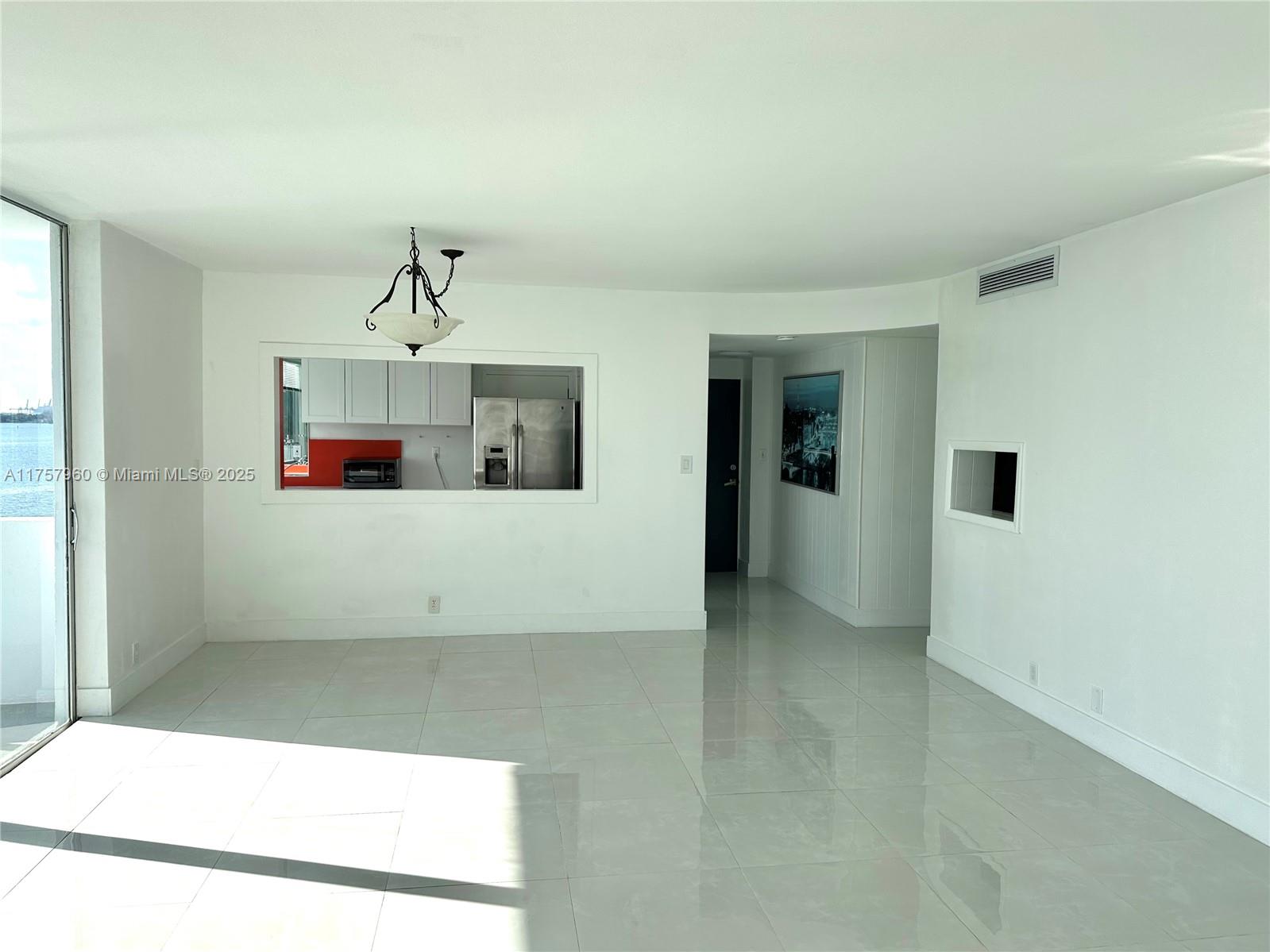 BAY PARK TOWERS CONDO - Residential Lease