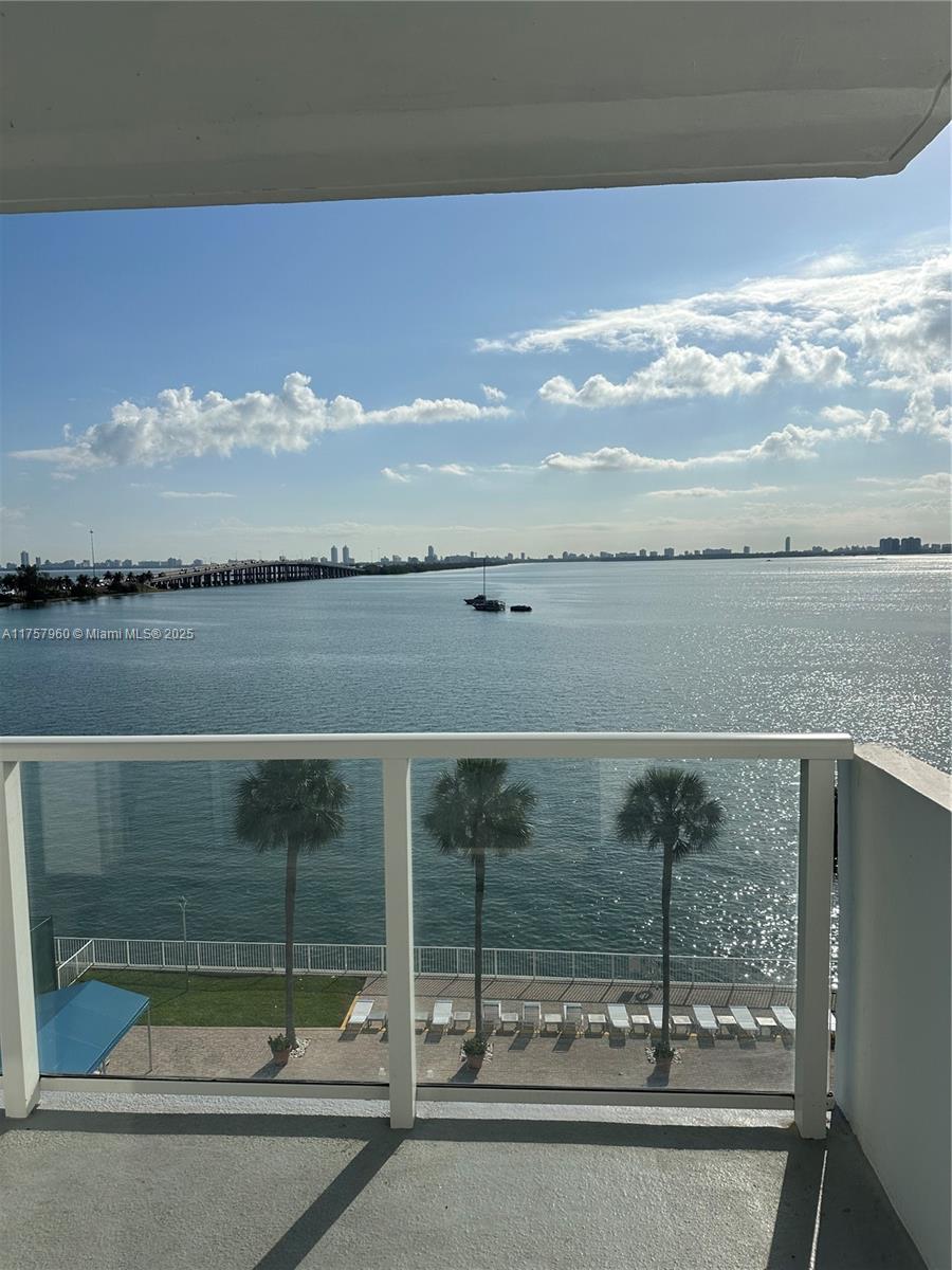 BAY PARK TOWERS CONDO - Residential Lease