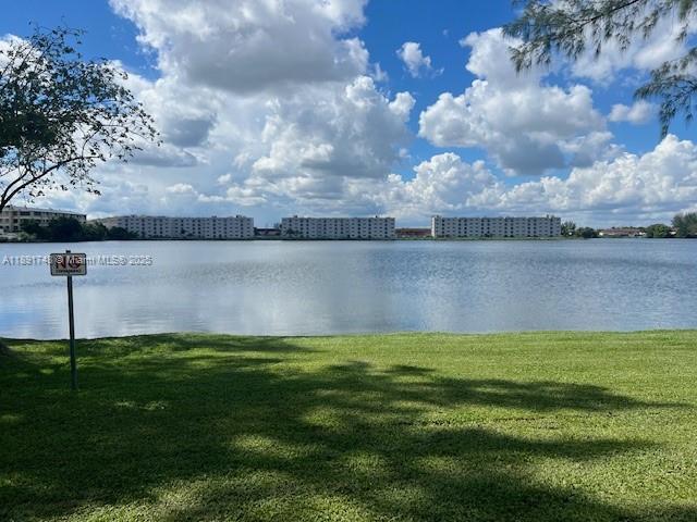 SAMARI LAKE EAST CONDO - Residential Lease