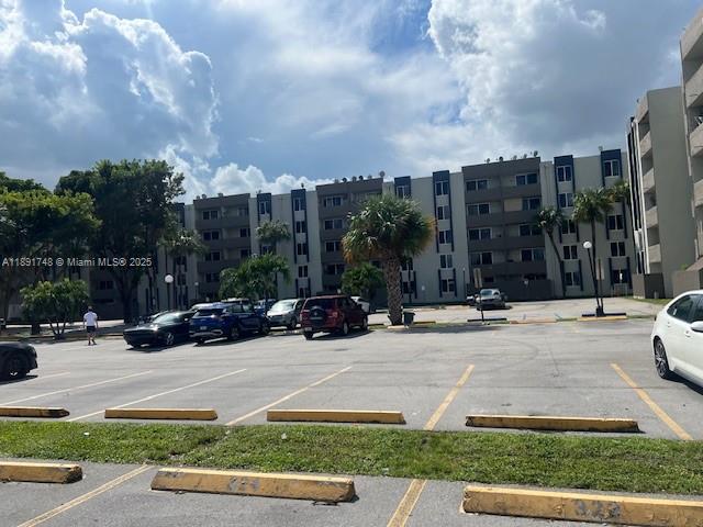 SAMARI LAKE EAST CONDO - Residential Lease