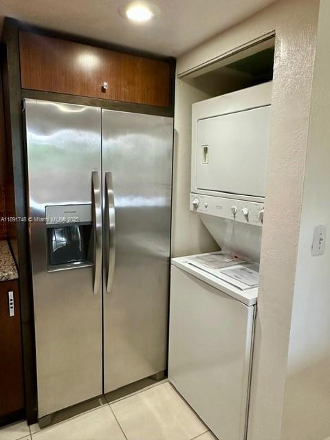 SAMARI LAKE EAST CONDO - Residential Lease