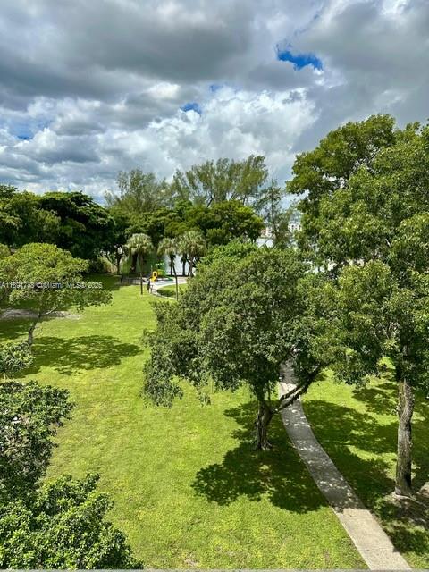 SAMARI LAKE EAST CONDO - Residential Lease