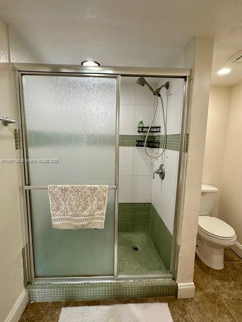 SAMARI LAKE EAST CONDO - Residential Lease