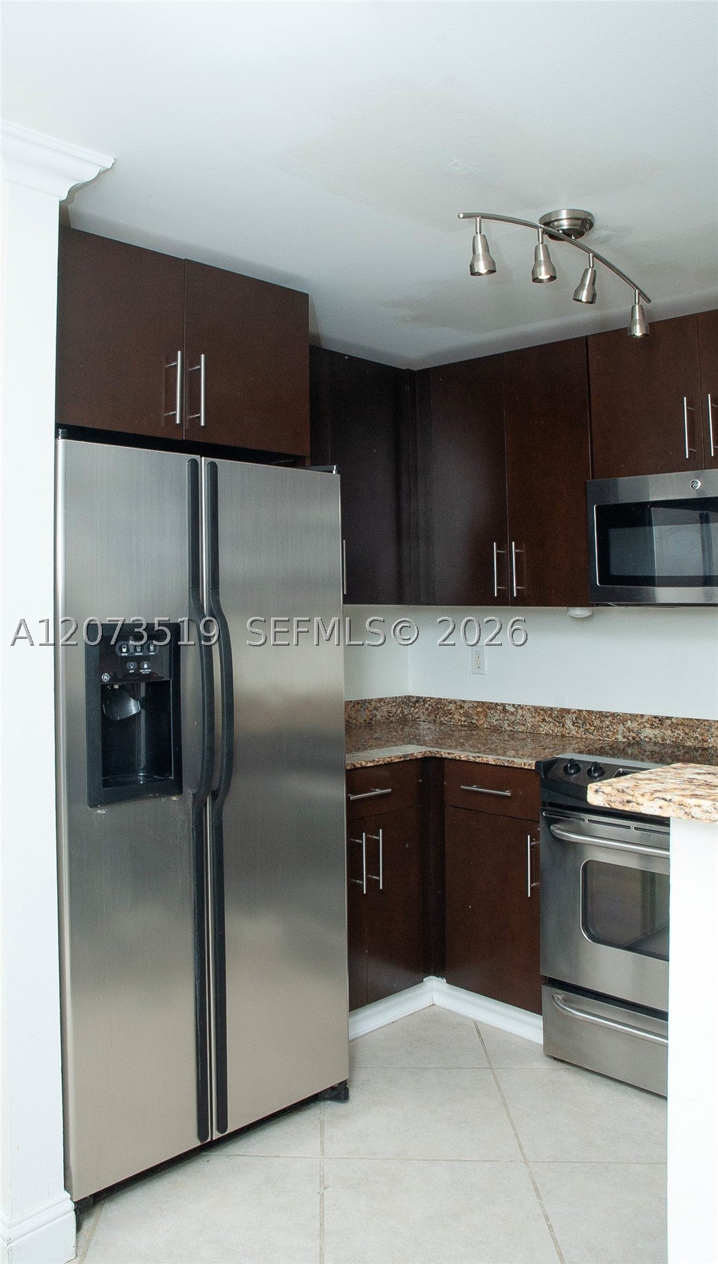10 Aragon Ave 703