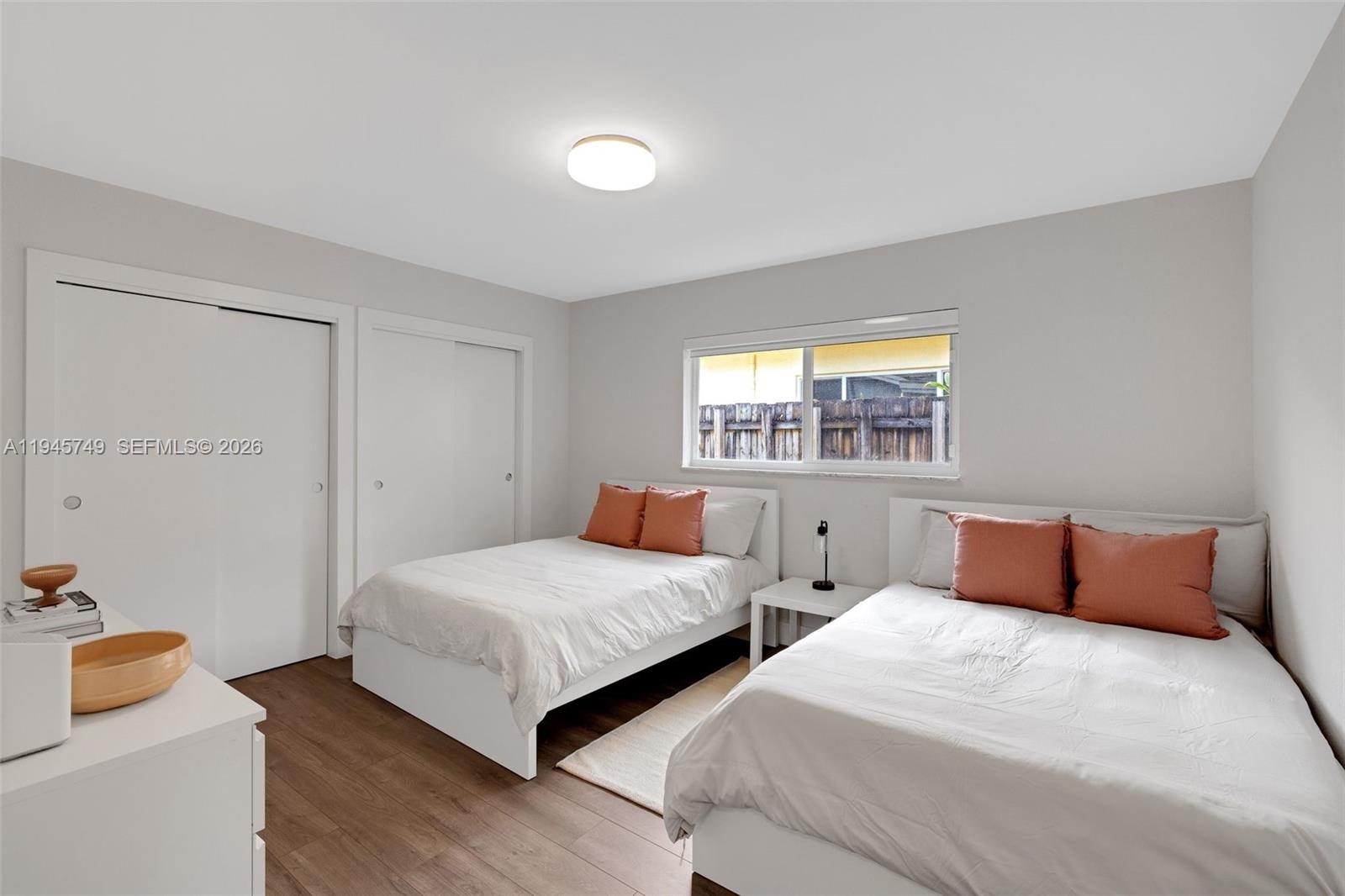 HOLLYWOOD HILLS NORTH SEC - Residential