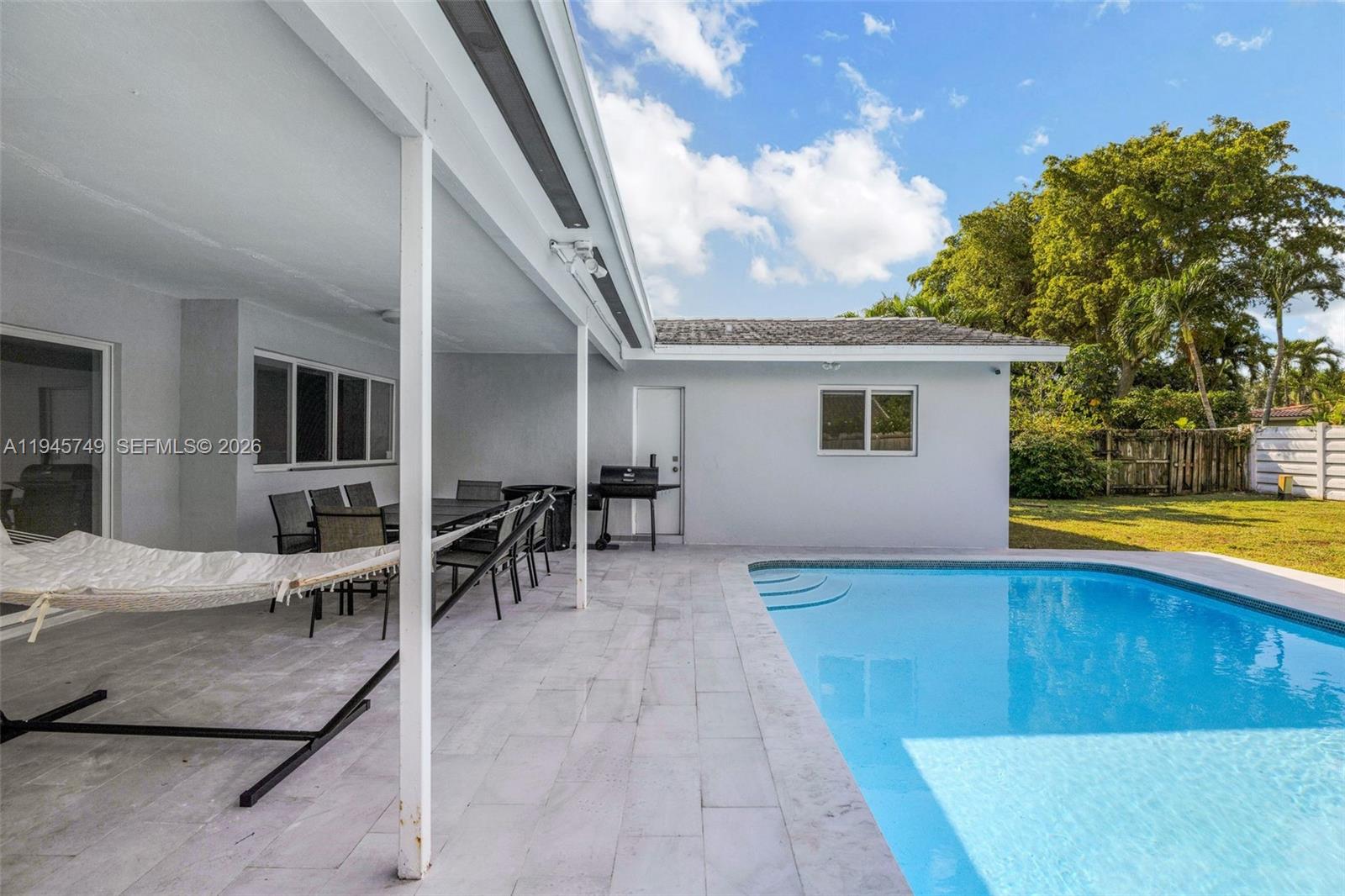 HOLLYWOOD HILLS NORTH SEC - Residential