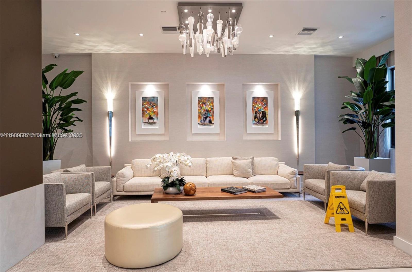 HARBORSIDE AT THE WATERWA - Residential