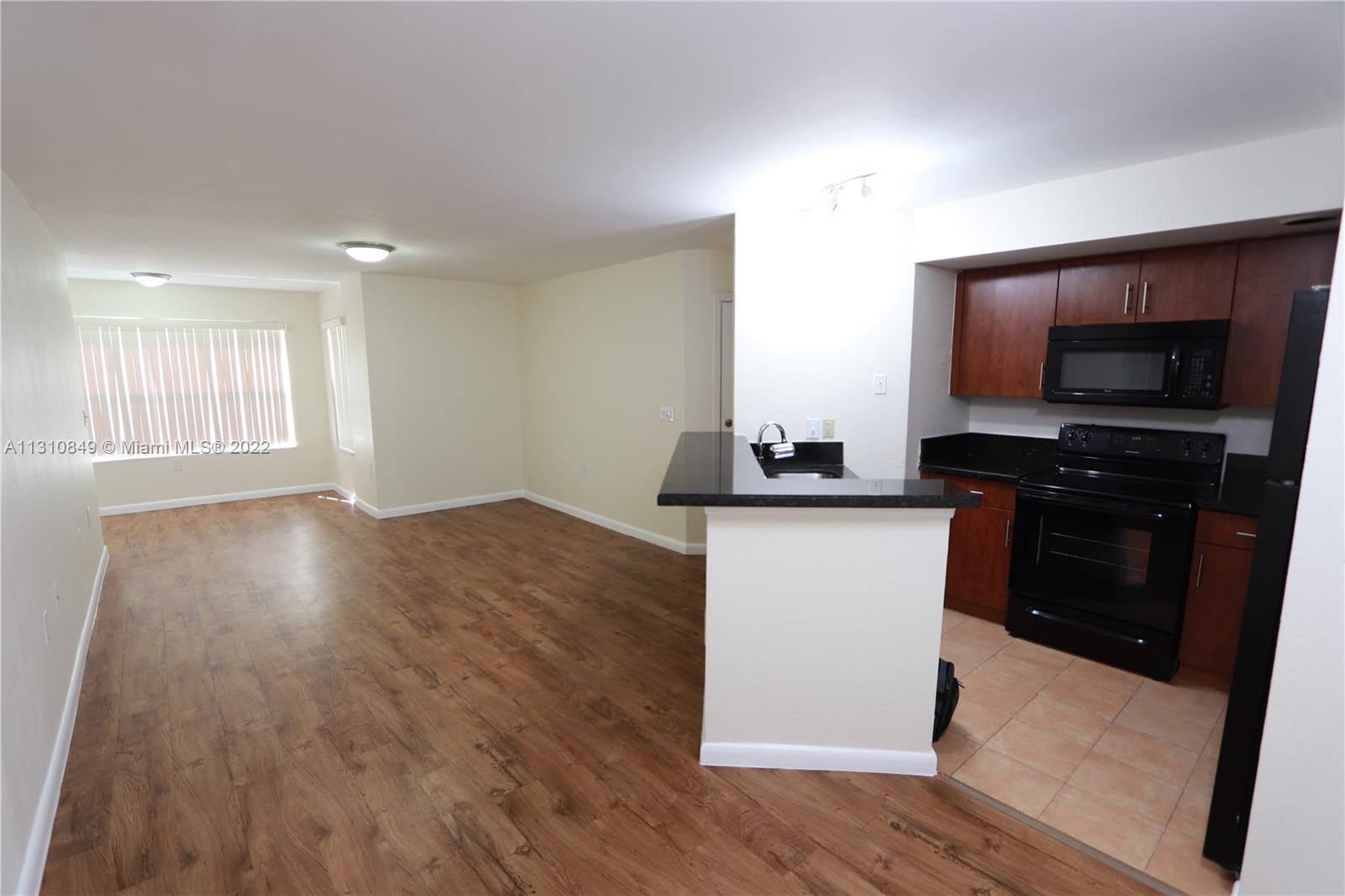 ISLES AT LAGO MAR CONDO - Residential Lease