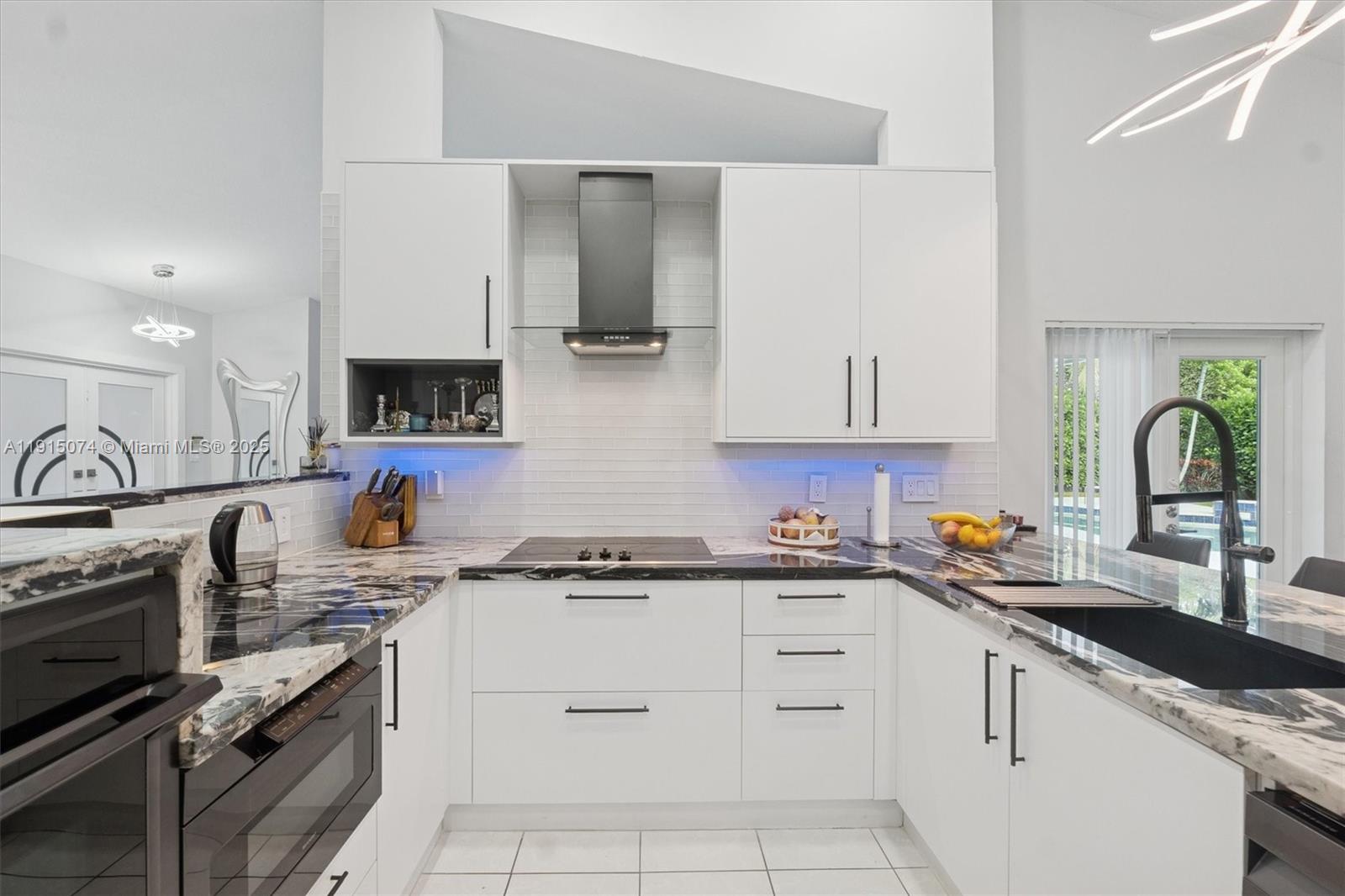 CALUSA RIDGE - Residential