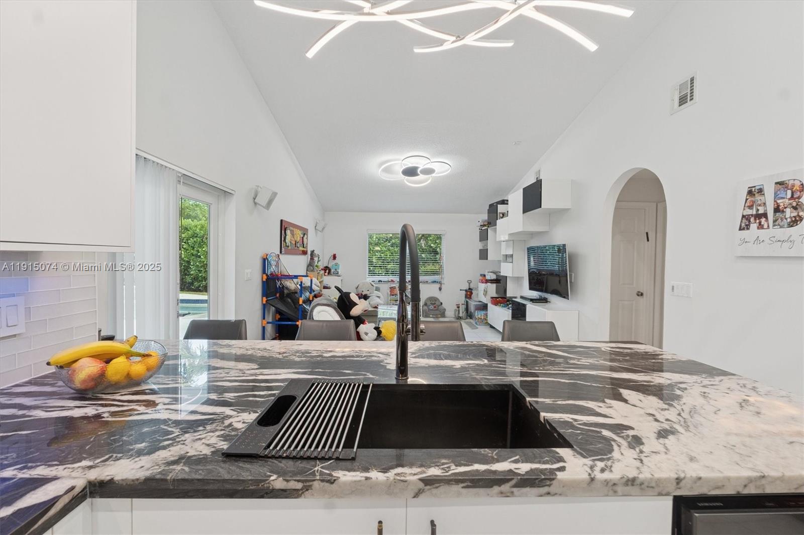 CALUSA RIDGE - Residential