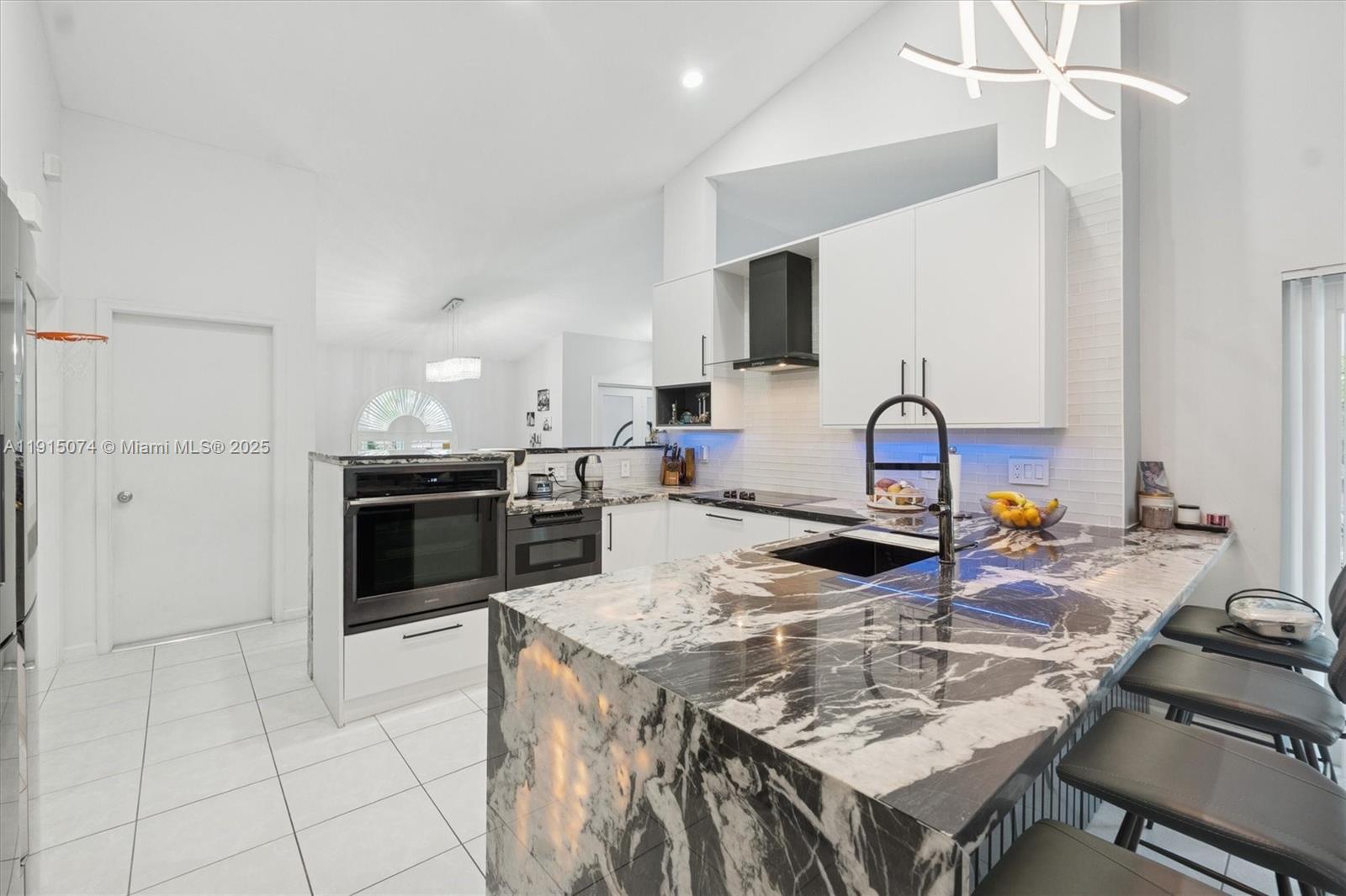 CALUSA RIDGE - Residential