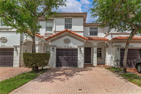 Photo of 10781 NW 80th Ln, Doral, FL 33178 (MLS # A12001606)