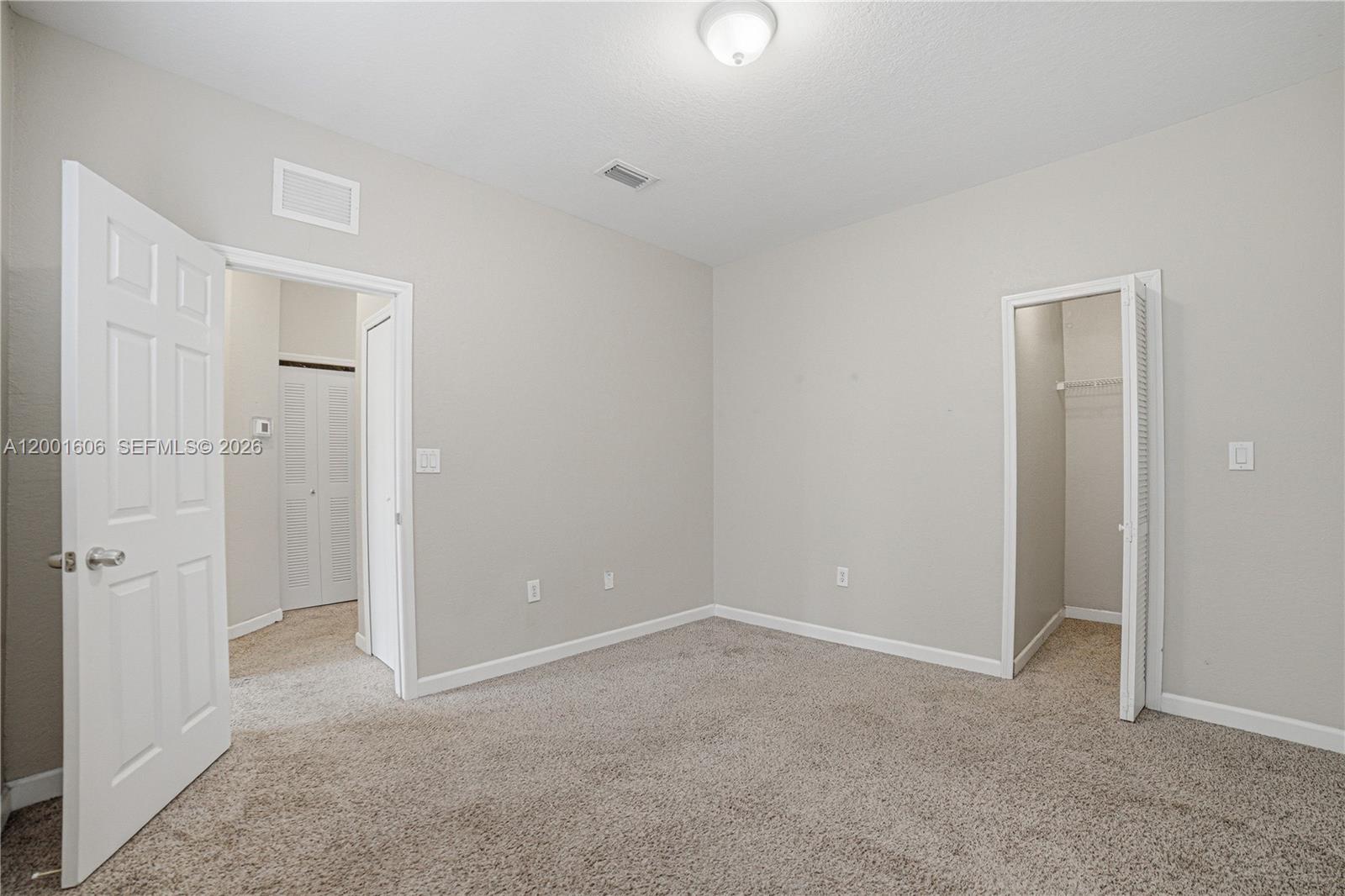 ISLANDS AT DORAL 1ST ADDN - Residential