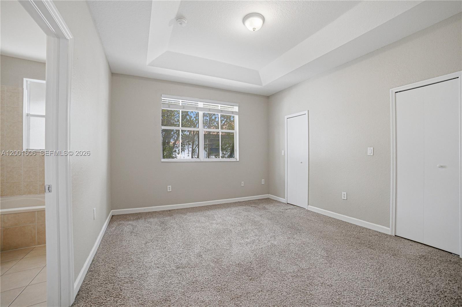 ISLANDS AT DORAL 1ST ADDN - Residential