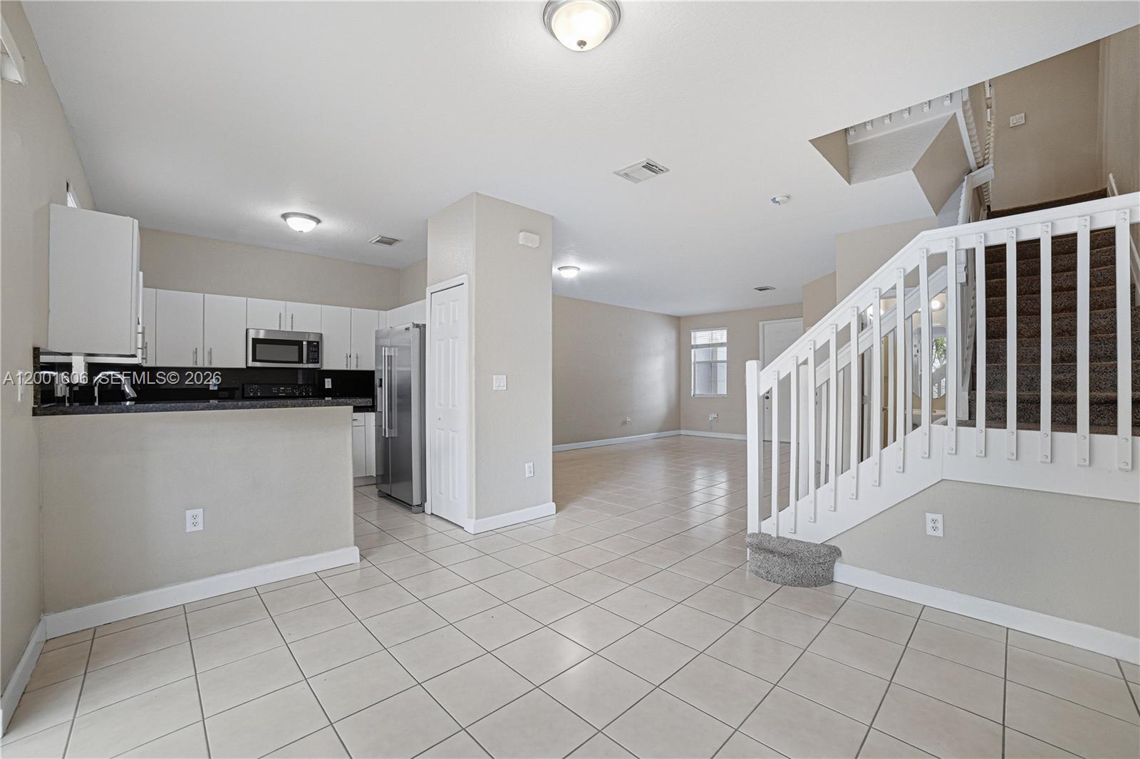 ISLANDS AT DORAL 1ST ADDN - Residential