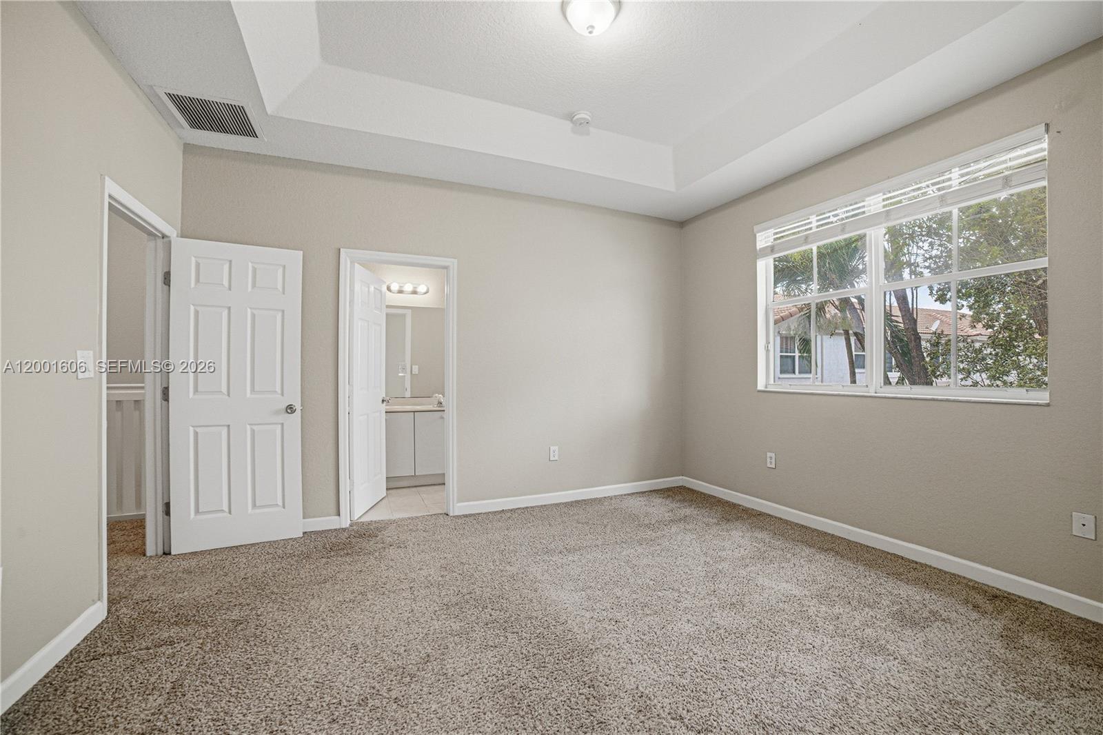 ISLANDS AT DORAL 1ST ADDN - Residential