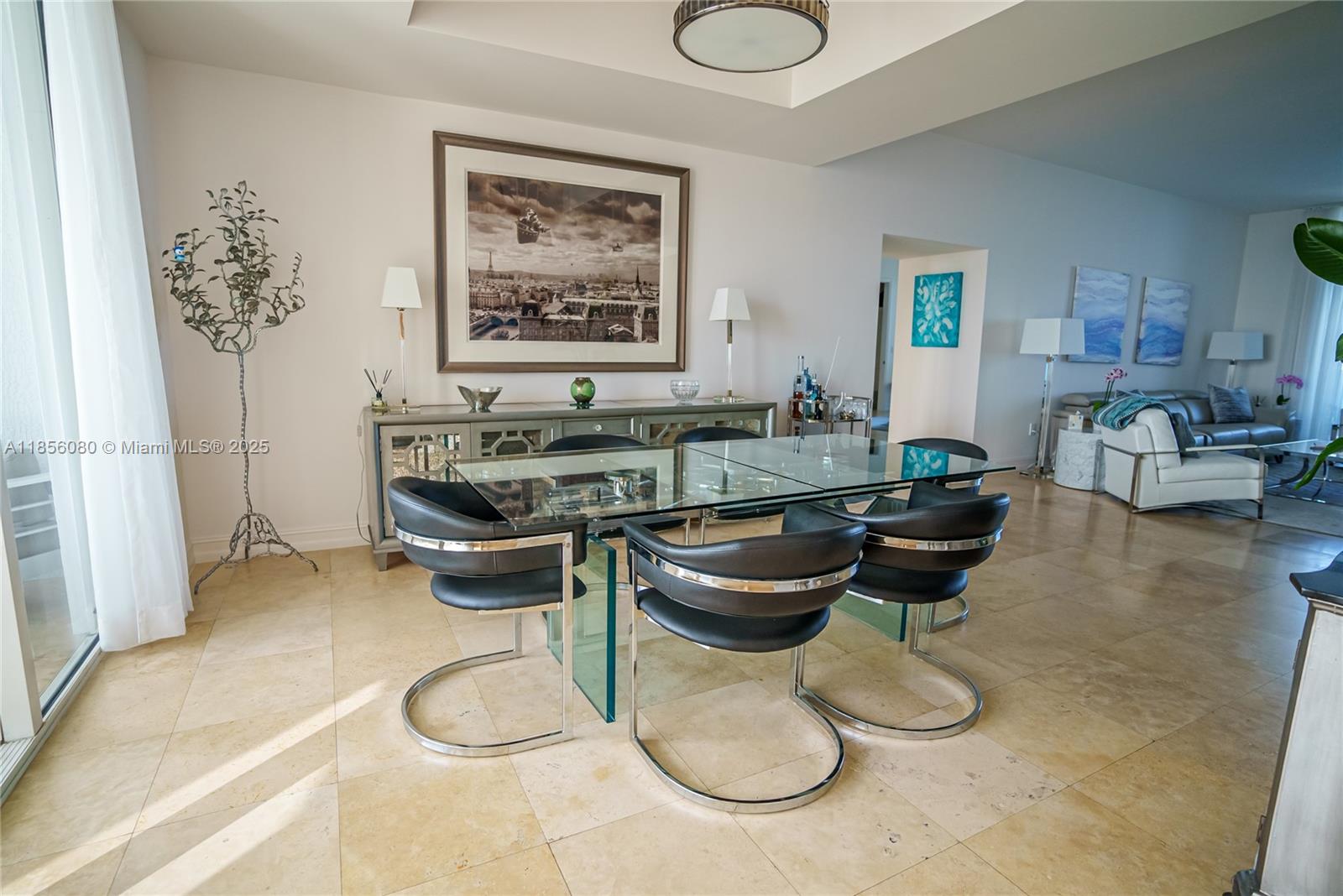 TDR TOWER II CONDO - Residential