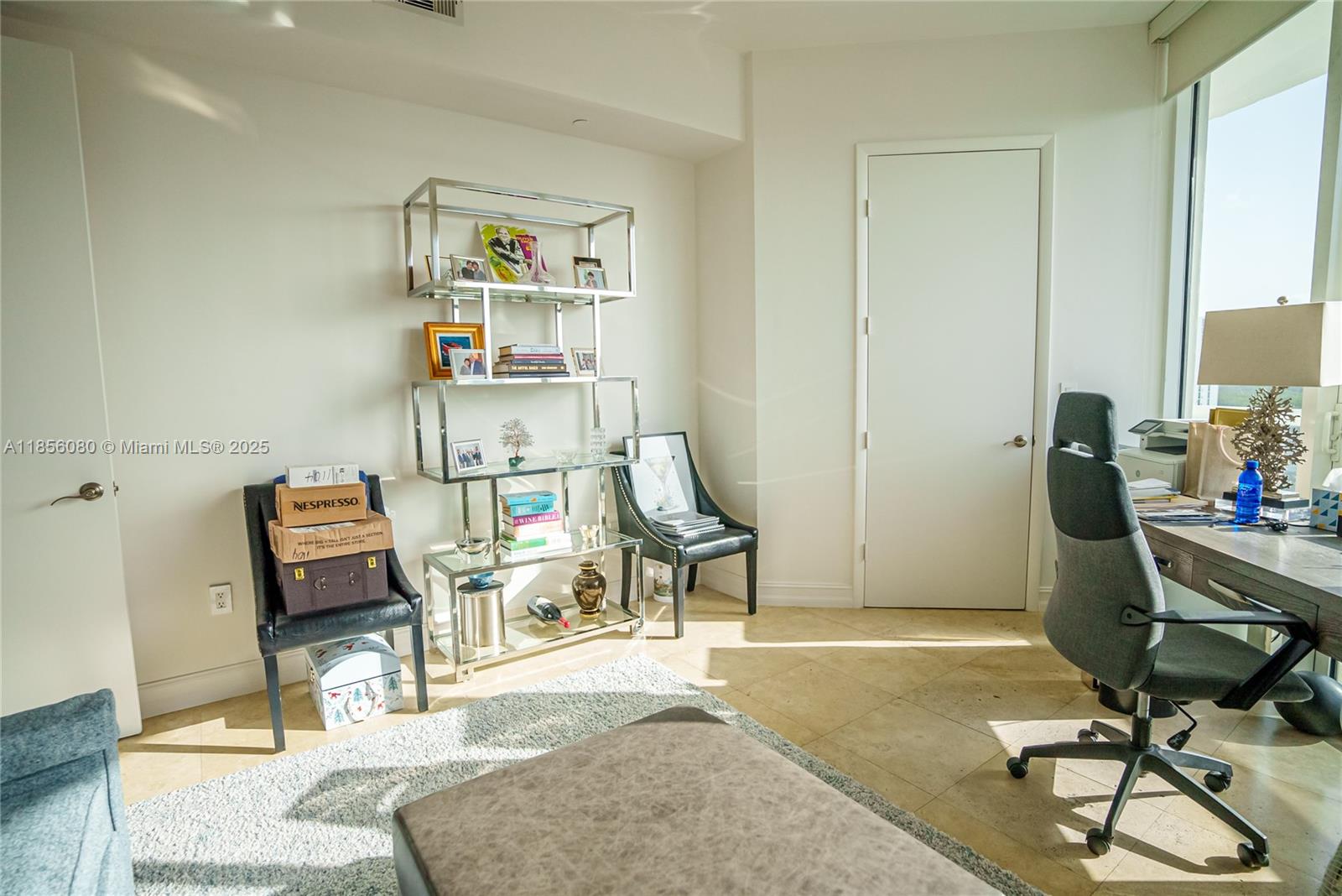 TDR TOWER II CONDO - Residential