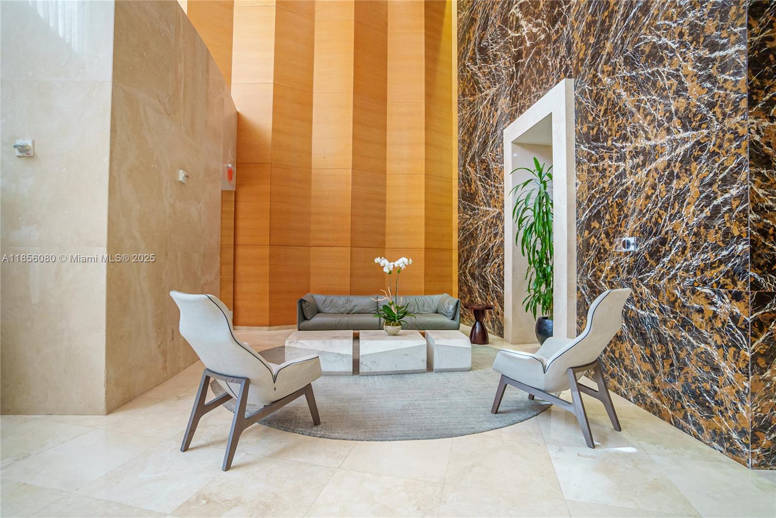 TDR TOWER II CONDO - Residential