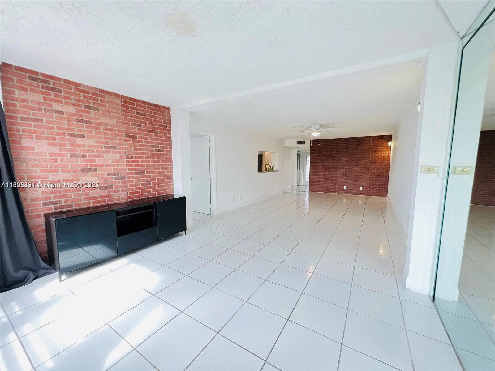 CONDO 11 OF SABAL PALM CO - Residential Lease