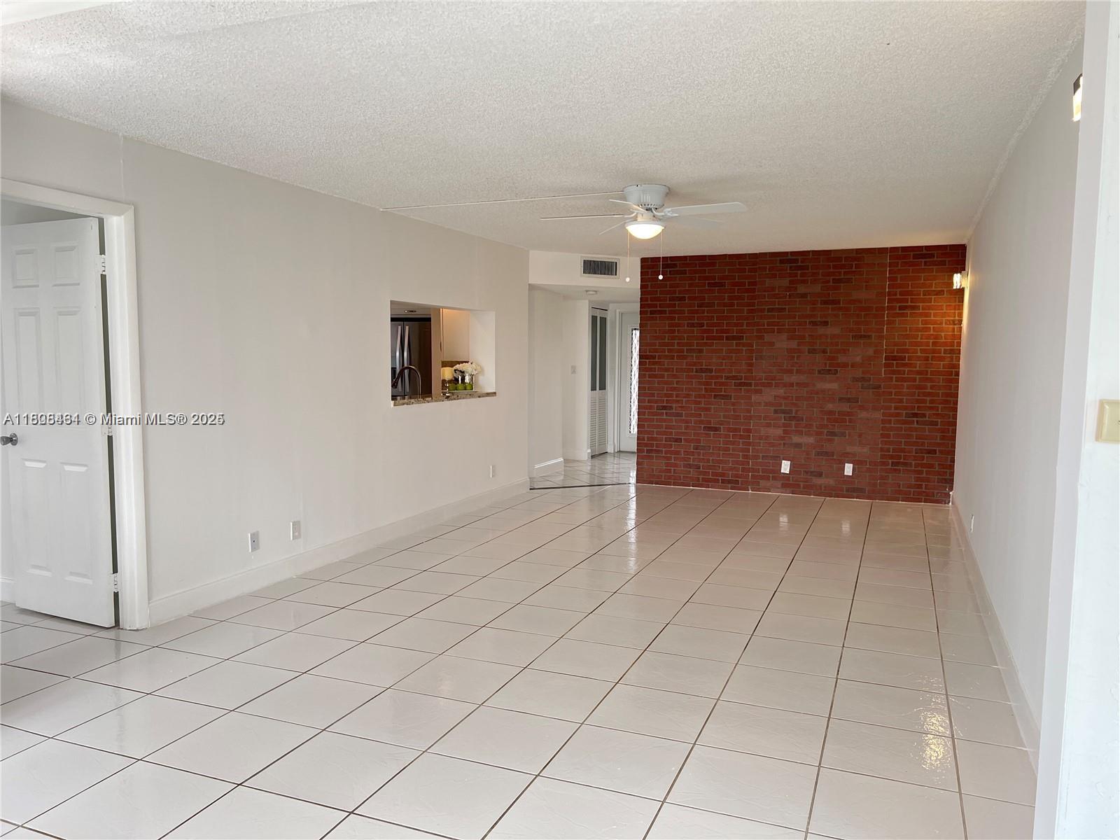 CONDO 11 OF SABAL PALM CO - Residential Lease