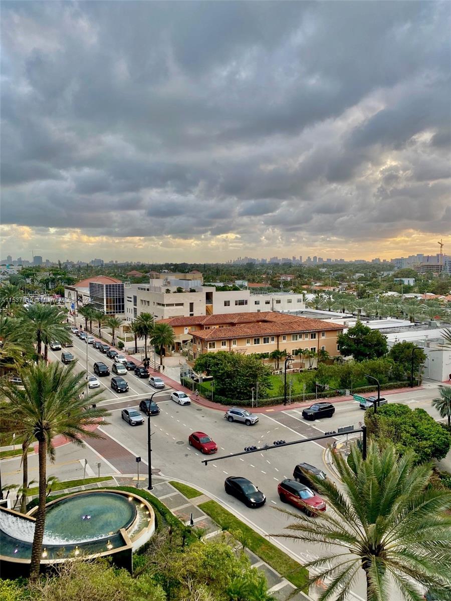 MAJESTIC TOWER - Residential