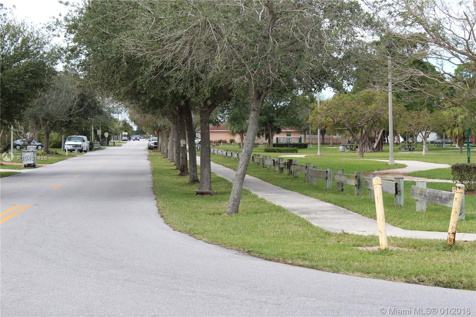 POMPANO SPRINGS REPLAT - Residential