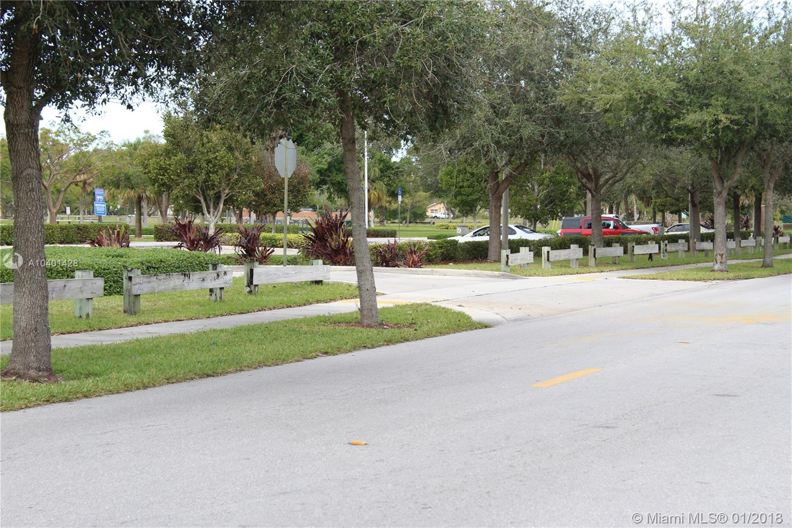 POMPANO SPRINGS REPLAT - Residential