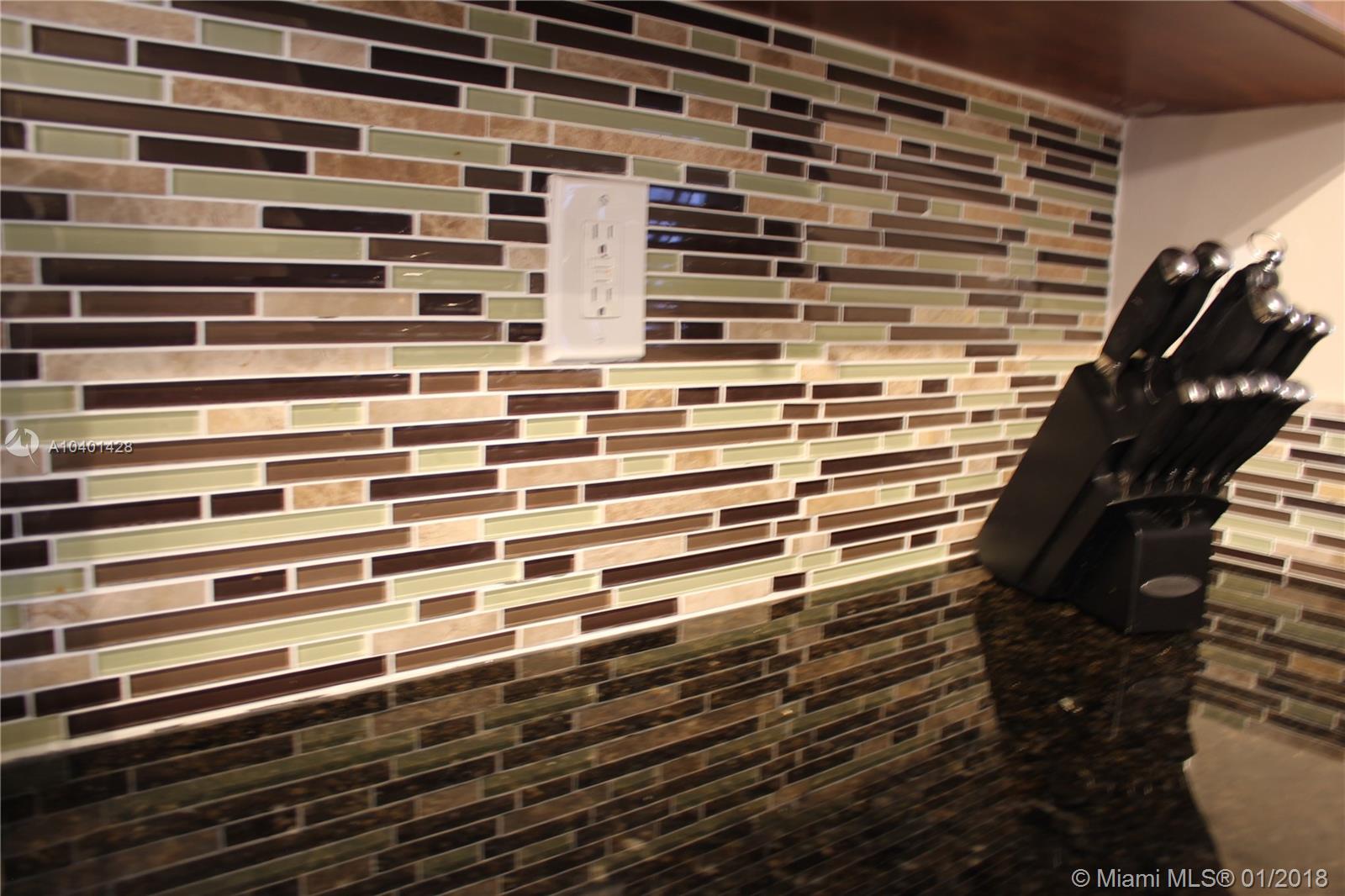 POMPANO SPRINGS REPLAT - Residential