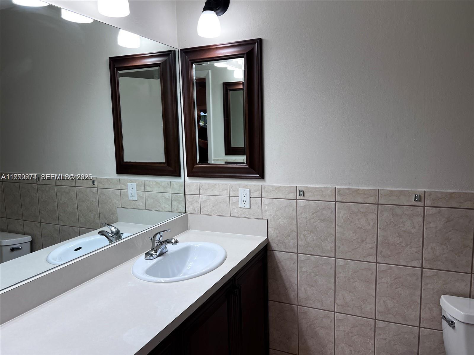 WOODGATE - Residential Lease