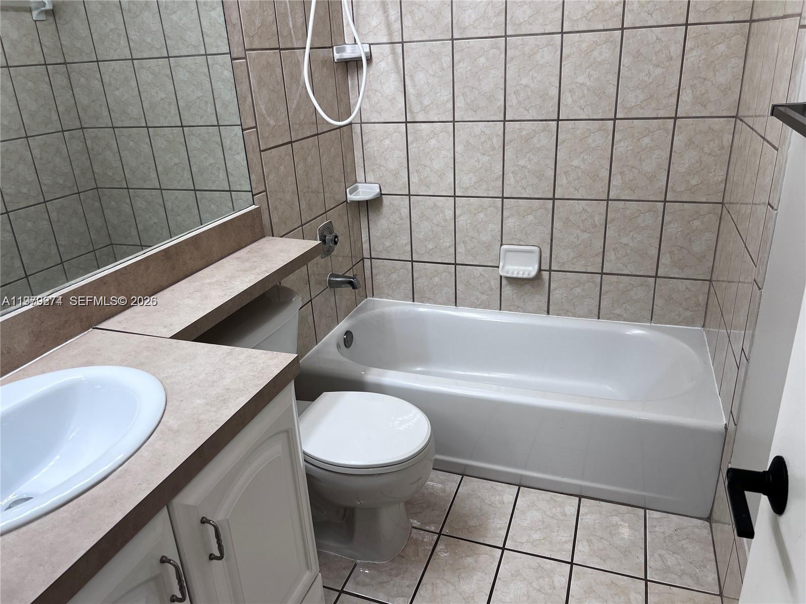 WOODGATE - Residential Lease