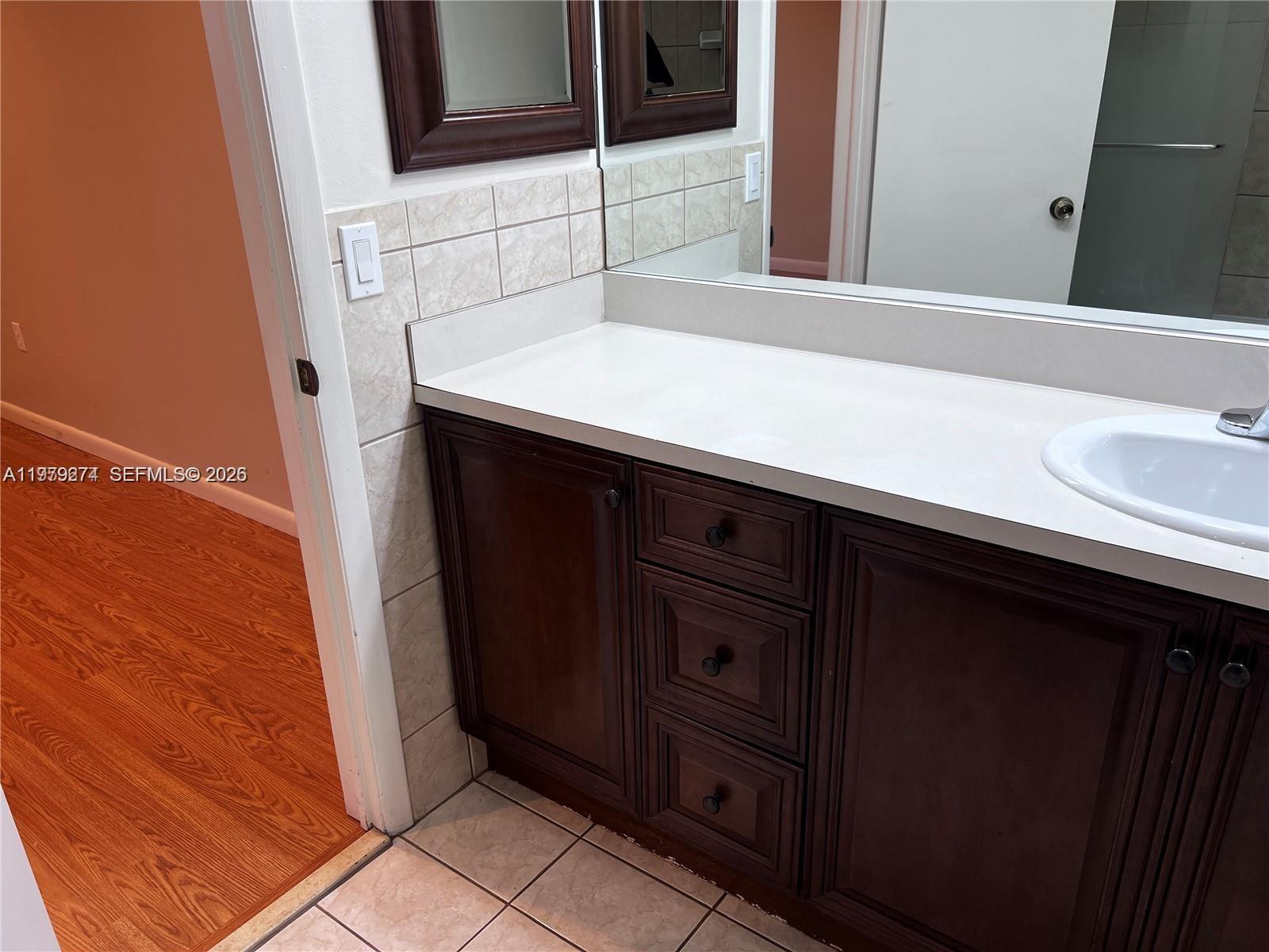 WOODGATE - Residential Lease