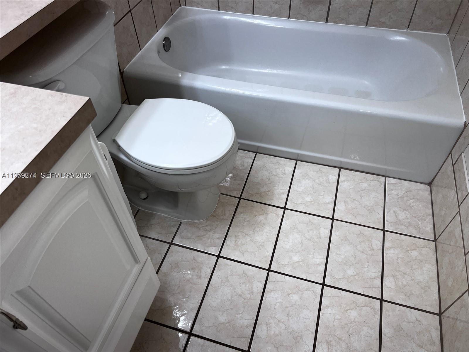 WOODGATE - Residential Lease