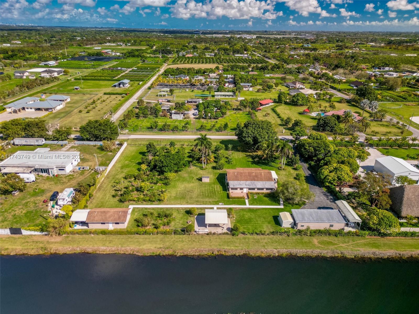 UNINCORPORATED DADE - Residential