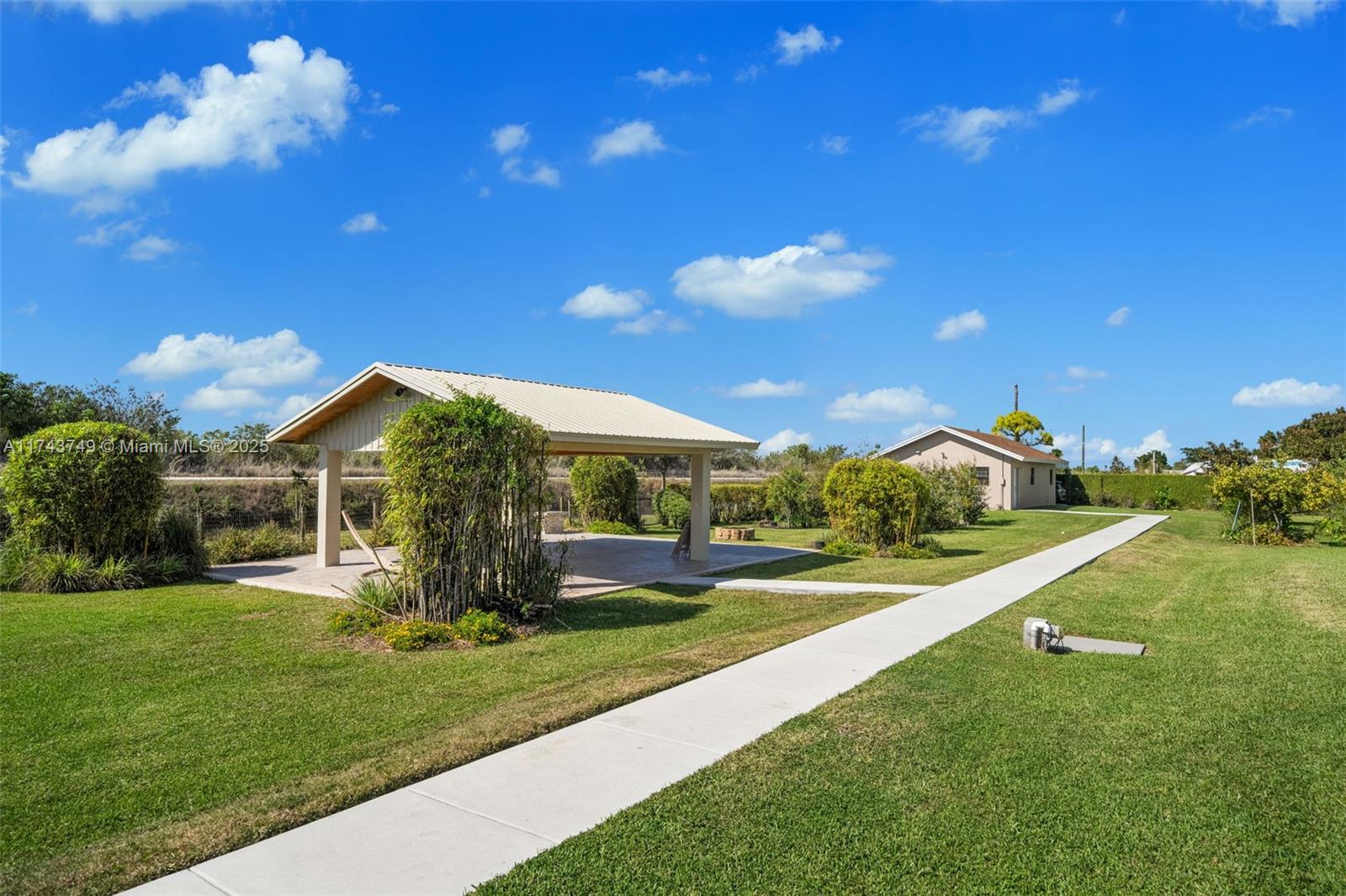 UNINCORPORATED DADE - Residential