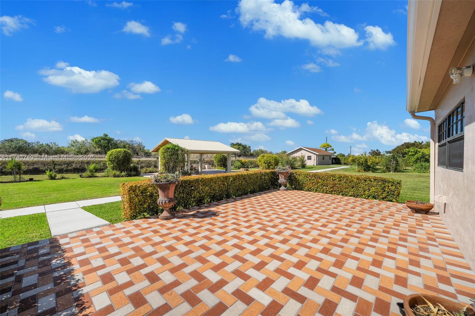 UNINCORPORATED DADE - Residential