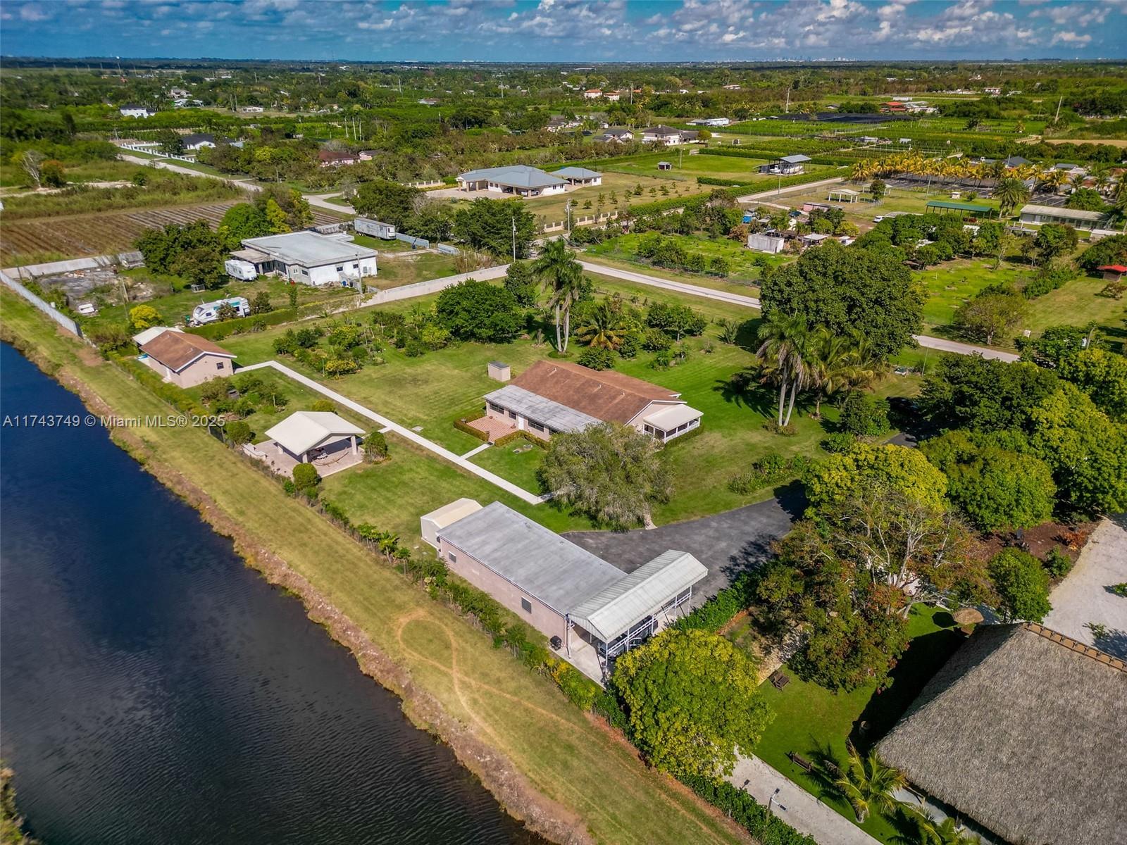 UNINCORPORATED DADE - Residential