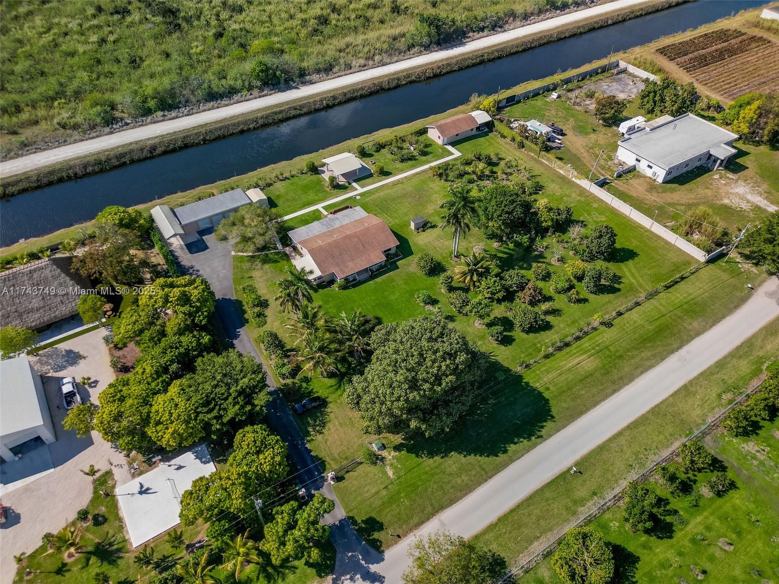 UNINCORPORATED DADE - Residential