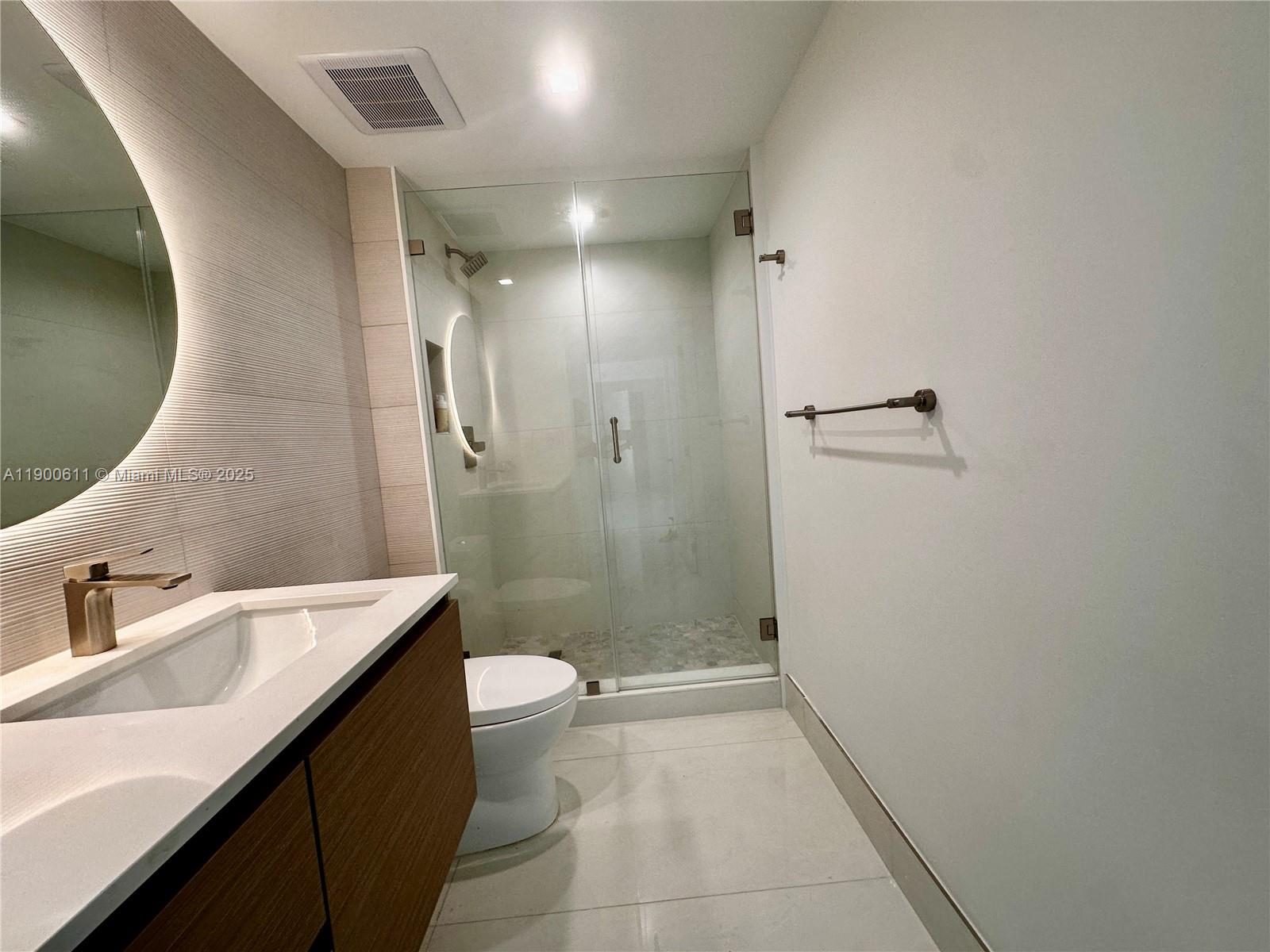 ONE MIAMI EAST CONDO - Residential Lease