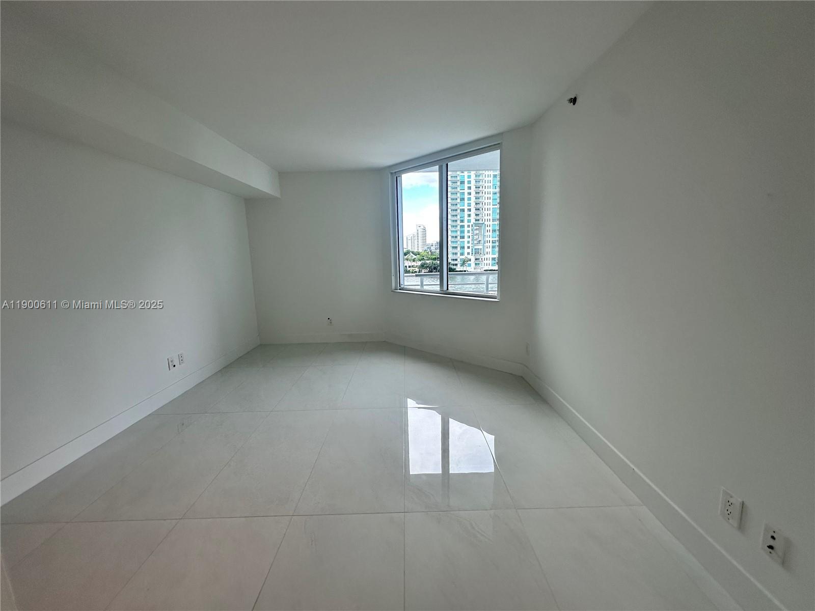ONE MIAMI EAST CONDO - Residential Lease