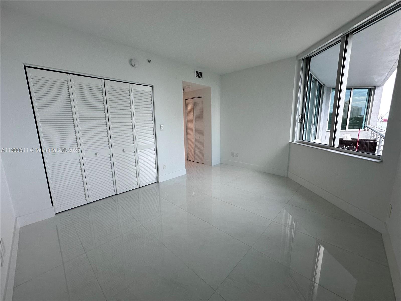 ONE MIAMI EAST CONDO - Residential Lease