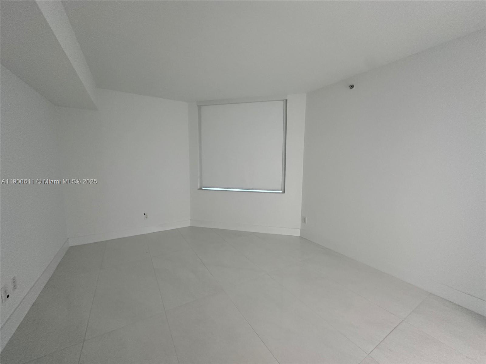 ONE MIAMI EAST CONDO - Residential Lease