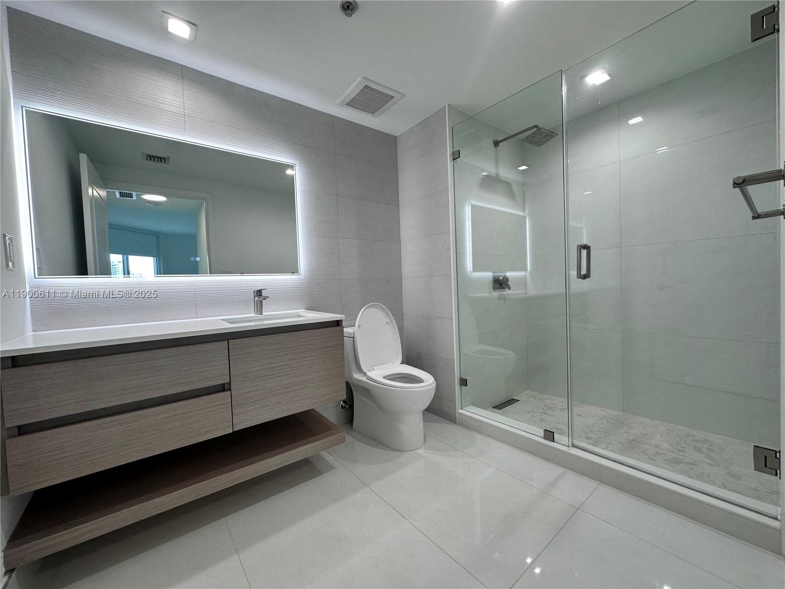 ONE MIAMI EAST CONDO - Residential Lease