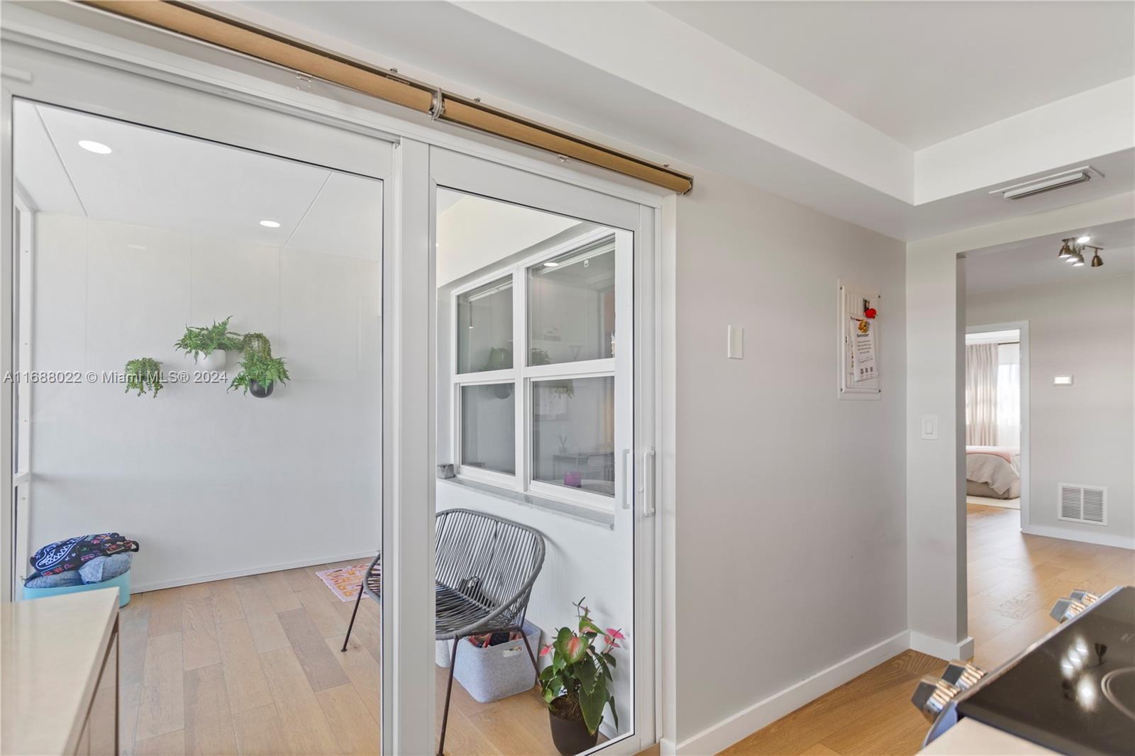 ELDORADO PLAZA WEST CONDO - Residential